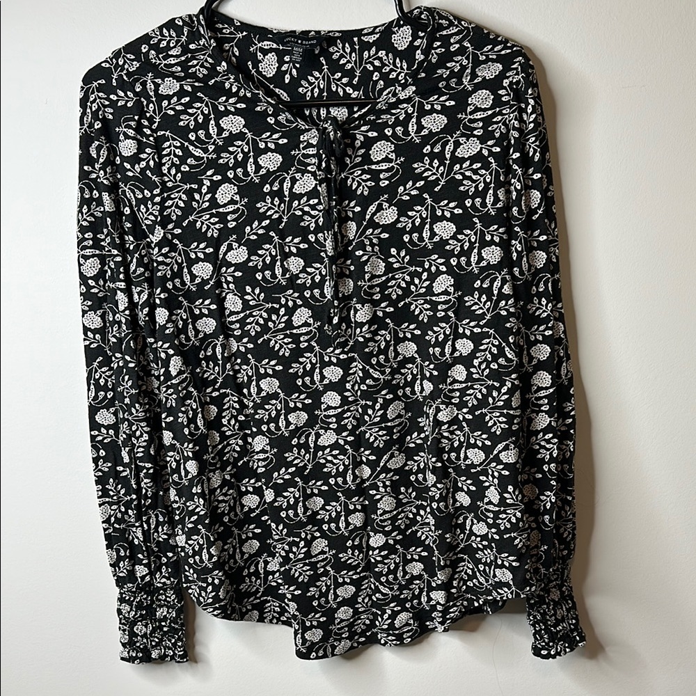 Lucky Brand Black and White Buttoned Blouse with Mandarin Collar